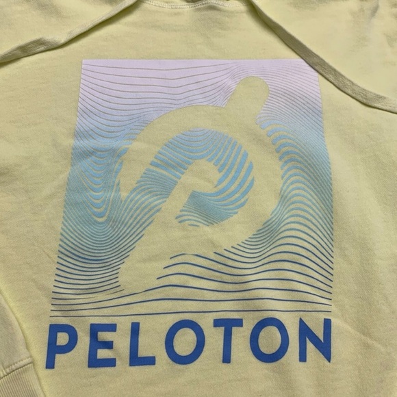 Peloton Bright Neon Yellow Crop Graphic Hoodie Sweatshirt Women’s - Picture 3 of 5
